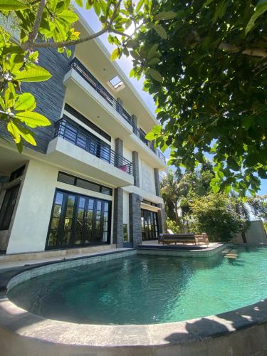 Sunset Villa, Uluwatu