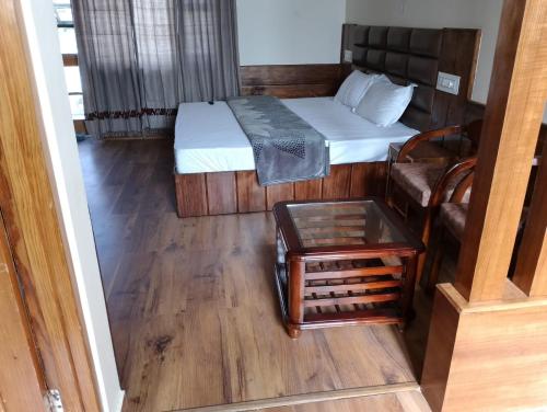 Mathan View Homestay in Bhuntar