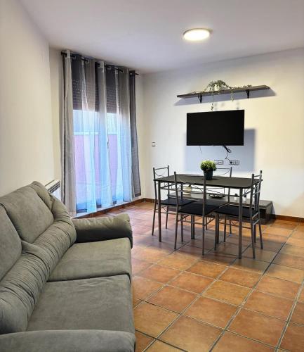 piso con terraza, Mora de Rubielos