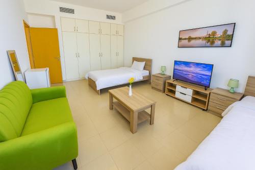 Rooms For Girls in Marina Dubai, the best offer, Dubai (Foto 9)