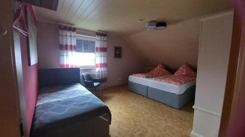 Ferienwohnung Maria Waldblick 95 qm, in Burtenbach, Deutschland