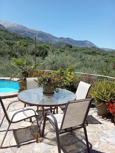 Surrounding environment, "Villa Kastania" Melidoni, Chania, Crete in Keramies