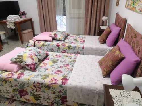 CASA D ARTE MARY 3 camere da letto 2 bagni salotto, Rome (photo 8)