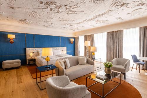 Honeymoon Suite inclusive Spa