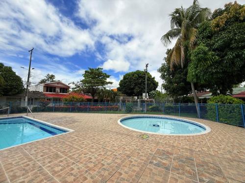 Casa Alicante Girardot in Santa Rita