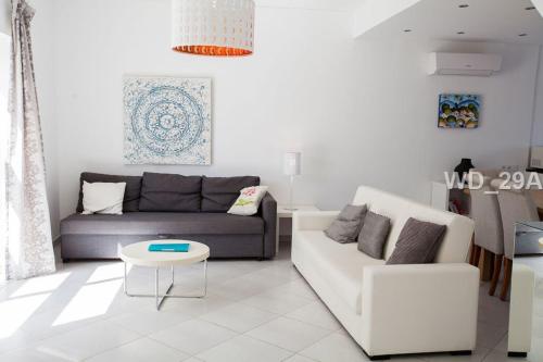 Pretty 3 bedroom holiday home with pool and garden in Carvoeiro Városközpont