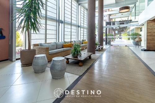 大堂, Cobertura Beira-Mar no Barra Bali | 4 Quartos, Varanda Gourmet e Churrasqueira - Destino BSM 418 in 聖米格爾拉巴拉