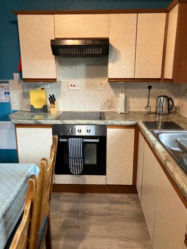 Islay Cottage, Meadowside, Kincraig, near Kingussie in Kingussie