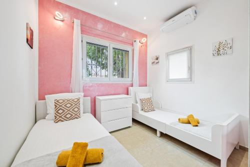 Villa Nissarda, Maison Niçoise avec vue mer, parking, à 5 minutes du port, Nice (photo 5)