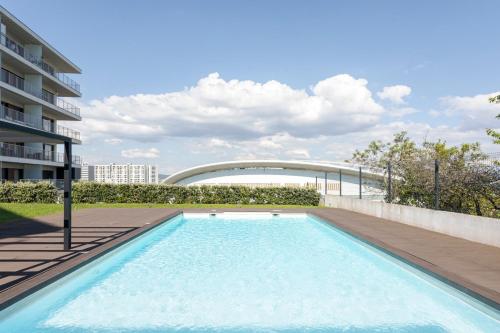 Studio w/ Terrace, Pool & Gym | Antas by Host Wise, Porto