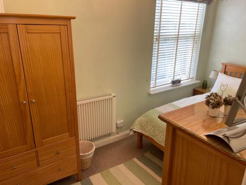 Number 10 service apartment - Danes - image 7