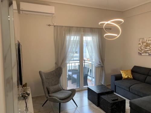 F K Apartments - image 11