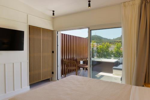 Palm Boutique Suites – Pefkohori, MO