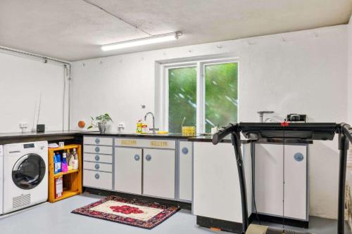  Lovely Town Apartment - Sleeps 5 Parking & Garden in Gram