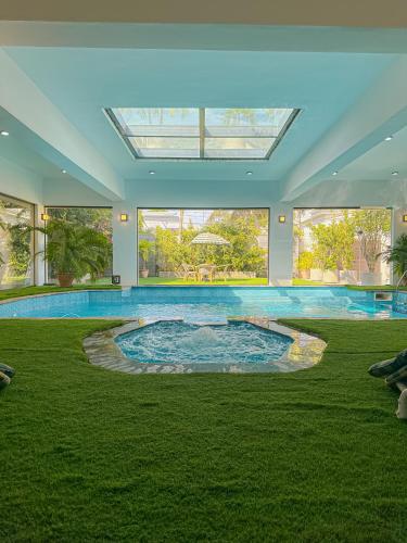 Villa with Private Pool image 6
