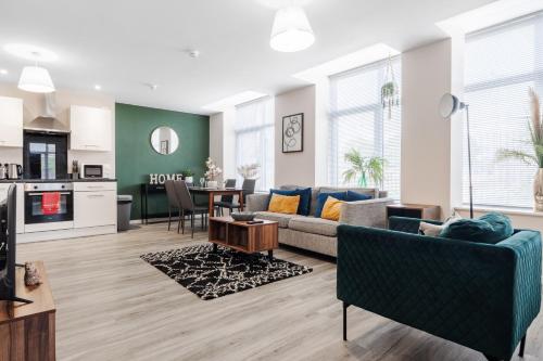 Central Apartment with 2 Parking Spaces!, Manchester (Foto 6)