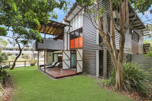 Banksia Retreat