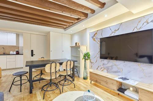 Rent a Room - Cosy 2BDR, Parigi