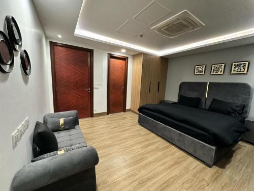 Your Destination for Style and Sophistication in Gold Crest Mall by HBA - image 2