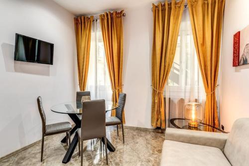 Apartment near Via Veneto, Řím (fotografie 2)