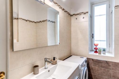 Apartment near Via Veneto, Řím (fotografie 3)