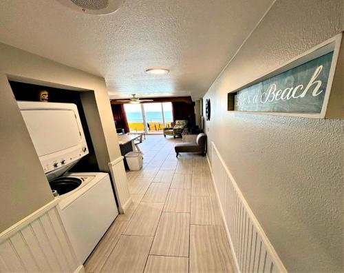 Vacation in Comfort and luxury - 1 BR Direct Oceanfront - Wyndham Ocean Walk Resort 1706 detail