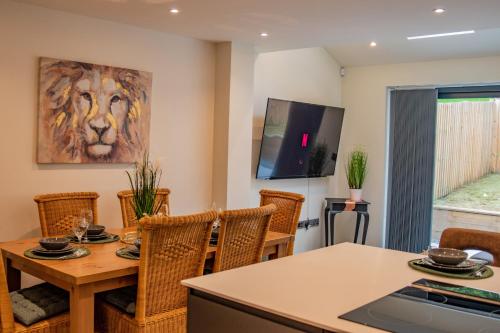 Hayy Collection Townhouse Living at Cliff Oaks, Лидс (фото 9)
