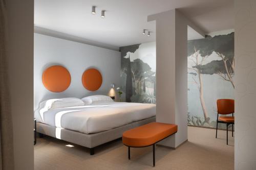 Junior Suite with Balcony - Annex image 2