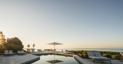 Casa Por Do Sal - Boutique Suites, Sea Views & Heated Pool - Praia da Luz