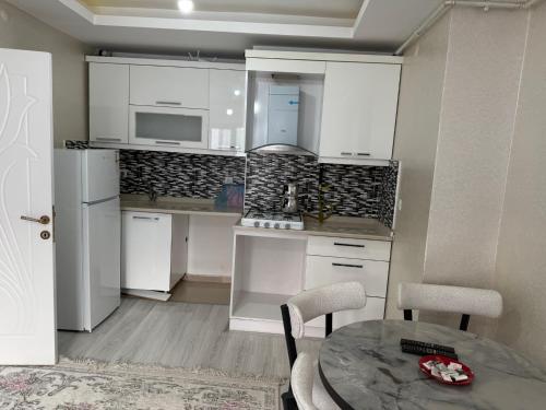 Espinaz Apart Otel near สนามบินวานเฟริตเมเลน