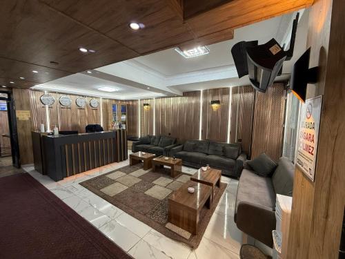 Espinaz Apart Otel, Edremit