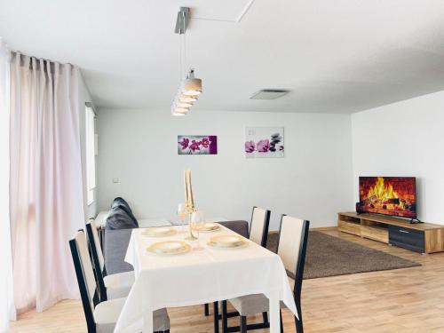 Ferienwohnung Denkendorf 2
