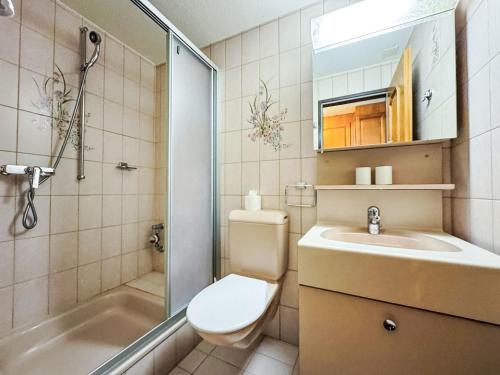 Apartment Haus Bellevue-6 by Interhome, Zermatt (photo 10)