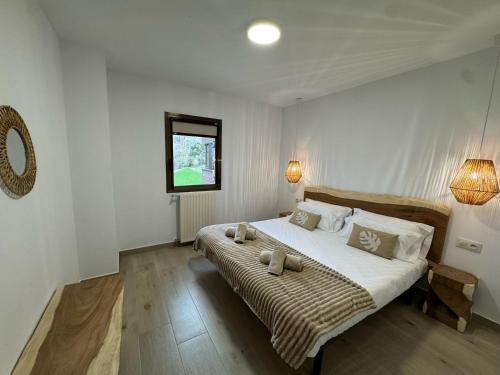 Encamp con encanto Apto con 2 hab WiFi y Pk in 恩坎普