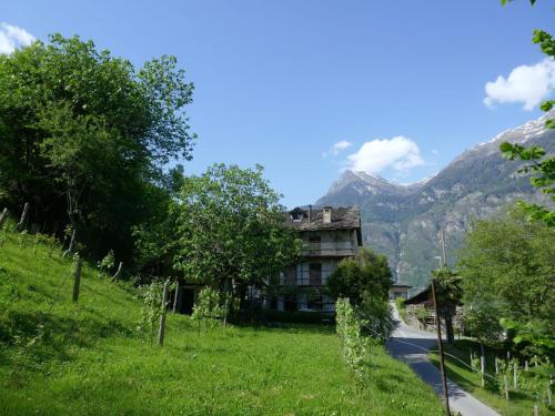 Viesnīcas āriene, Holiday Home Casa Jolli by Interhome in Semione