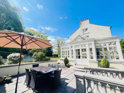 Larchmount House B&B in Ardmore