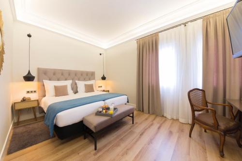 2 twin beds