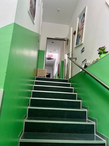 Himalayan Hostel – Zagreb, NY