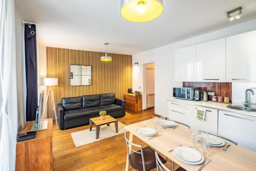 Bright apartment at Les Invalides - 4 Guests - image 3