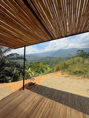 Casa Morpho, Modern Studio with Unique Waterfall Views in Guadalupe