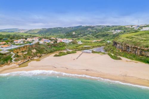 Casa com pátio-São Lourenço-Ericeira (Casa com patio-Sao Lourenco-Ericeira) in Encarnação