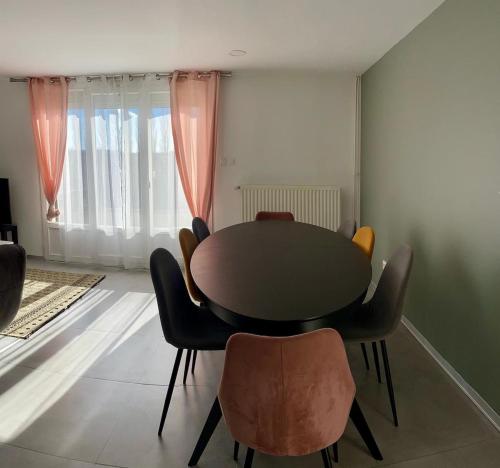 Large single-family home with 4 large bedrooms in Montbeliard