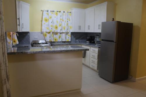 מטבח, Union Hilltop Paradise Villas in Marisule