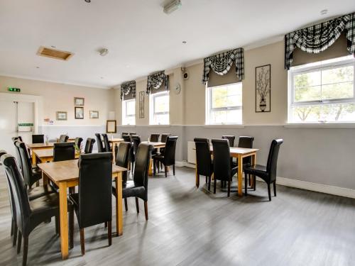 OYO Gin House Hotel - image 14