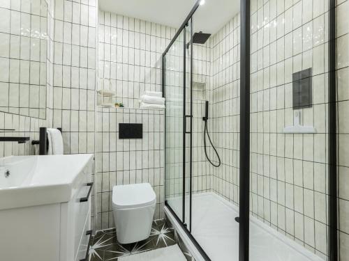 Stylish 5BR Home in the Heart of Spitalfields Walk to Brick Lane & Shoreditch, Лондон (фото 10)