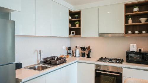 Luxurious 1BR High Floor Skyline View Downtown, Dubai (photo 7)