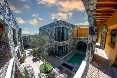 Tierra Adentro Hotel, Fashion Grill & Spa