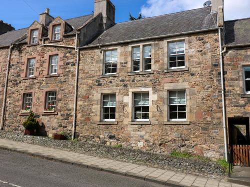 49 Castlegate, Jedburgh (photo 2)