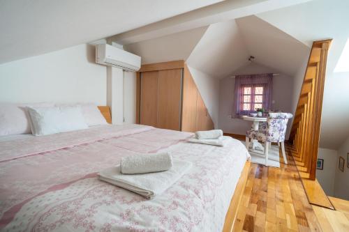 Studios Belvi - image 12