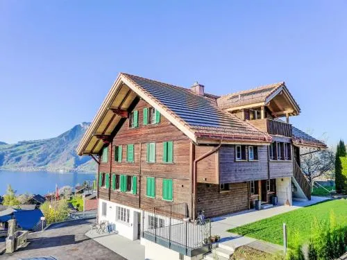 Apartment Huus Chloster- Apt Niesen by Interhome in Krattigen, Schweiz